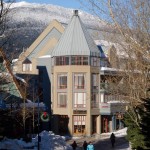 Resort 150x150 CANADA Whistler, BC, Whiski Jack Village Gate