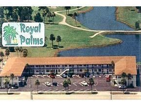 Royal Palms Condominium